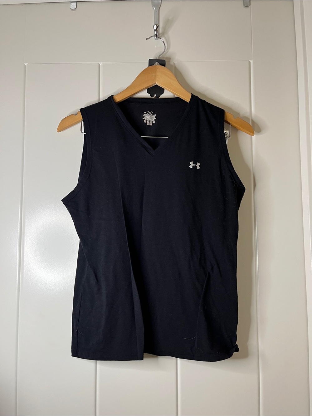 Under Armour Black V-Neck Performance Tank Top